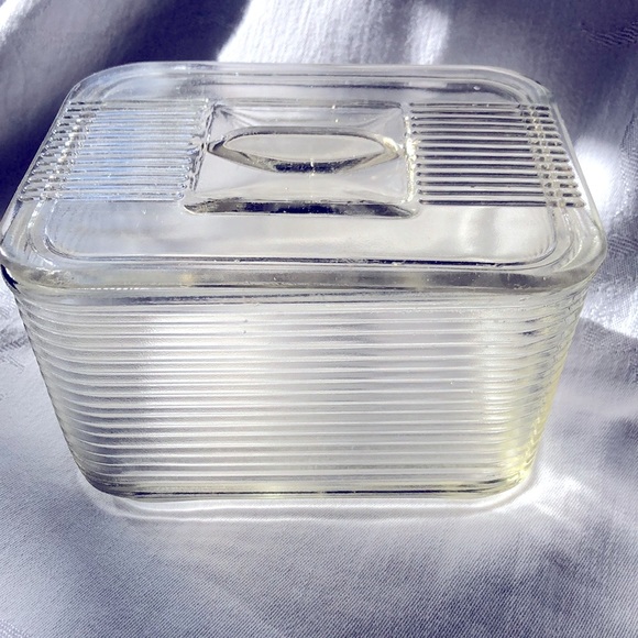 Vintage Refrigerator Dish - Picture 2 of 4